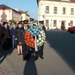 Kladen� v�nc� k pomn�k�m padl�ch